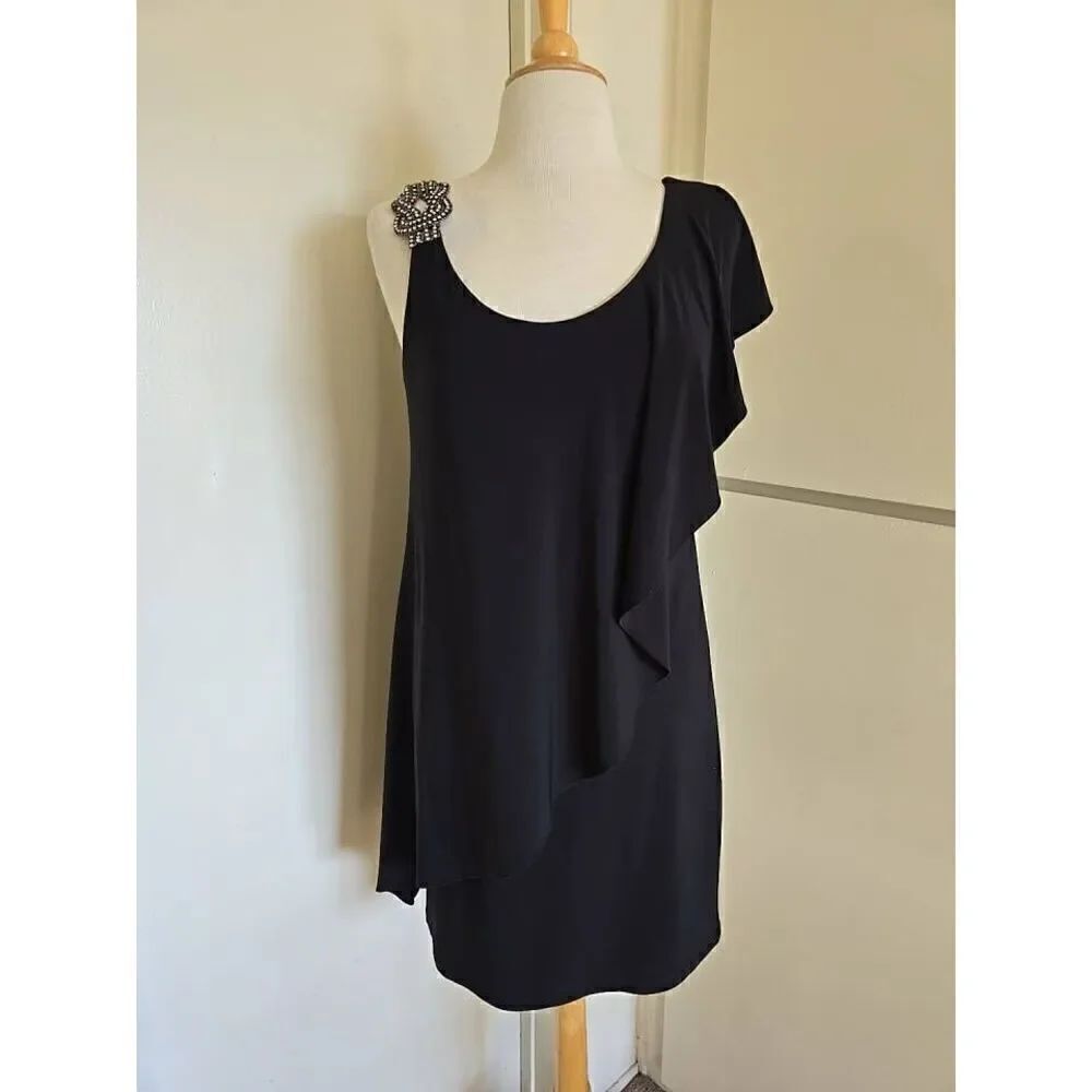 Betsy & Adam Rhinestone Drape Jersey Dress Black/Silver cocktail dress. Pre- own